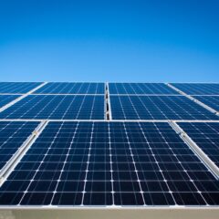 Focus sur les panneaux solaires : ses avantages et ses inconvénients