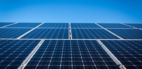 Focus sur les panneaux solaires : ses avantages et ses inconvénients